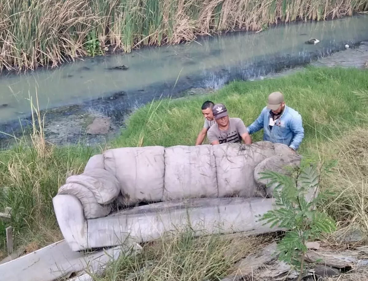 Gobierno municipal de Matamoros llama a la ciudadanía a evitar tirar basura en drenes