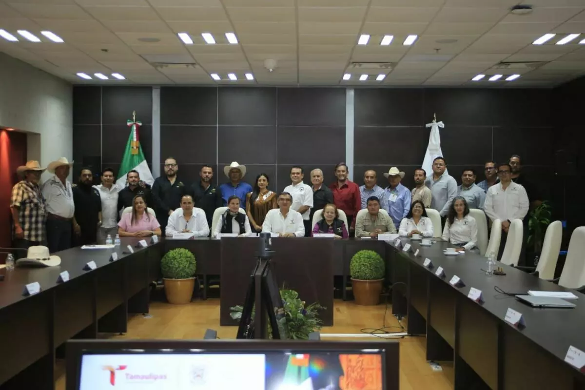 Gobernador Américo Villarreal apoya a productores locales con fondo de 10 MDP para el mezcal tamaulipeco