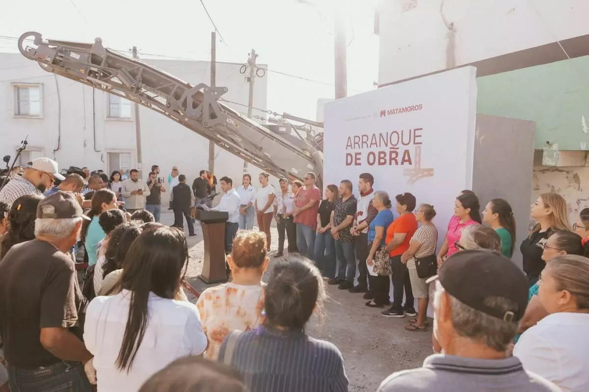 El alcalde Beto Granados arranca rehabilitación de pavimentación asfáltica en Playa Sol e Independencia