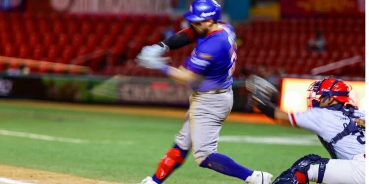 Charros de Jalisco se impone con poder y remonta a Venados en Mazatlán