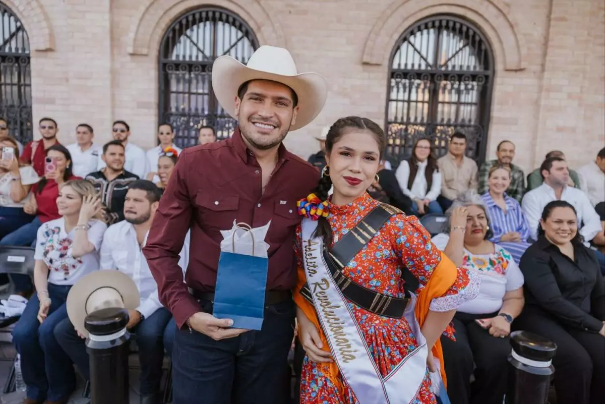 Gobierno municipal de Matamoros destaca participación en el desfile del 20 de noviembre