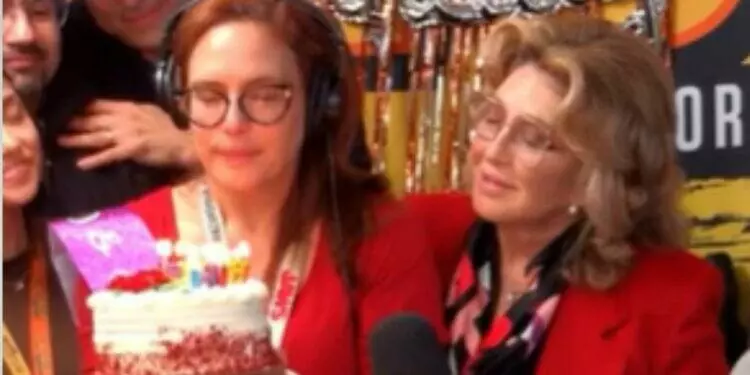 Angélica Vale celebra sus 50 años en compañía de su mamá y sus hijos tras anunciar su divorcio