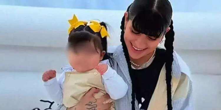 Cazzu comparte un adorable audio de Inti