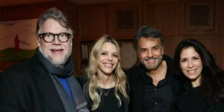 Eugenio Derbez comparte foto con Guillermo del Toro en Los Ángeles