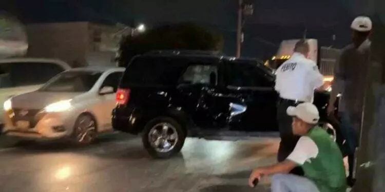Jardineros regresaban de trabajar y terminan impactados por camioneta en Matamoros, Tamaulipas