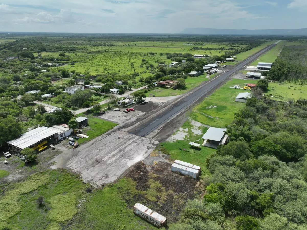 Renace el aeródromo de Ciudad Mante: estrategia del gobierno del Dr Américo Villarreal Anaya para fortalecer al campo