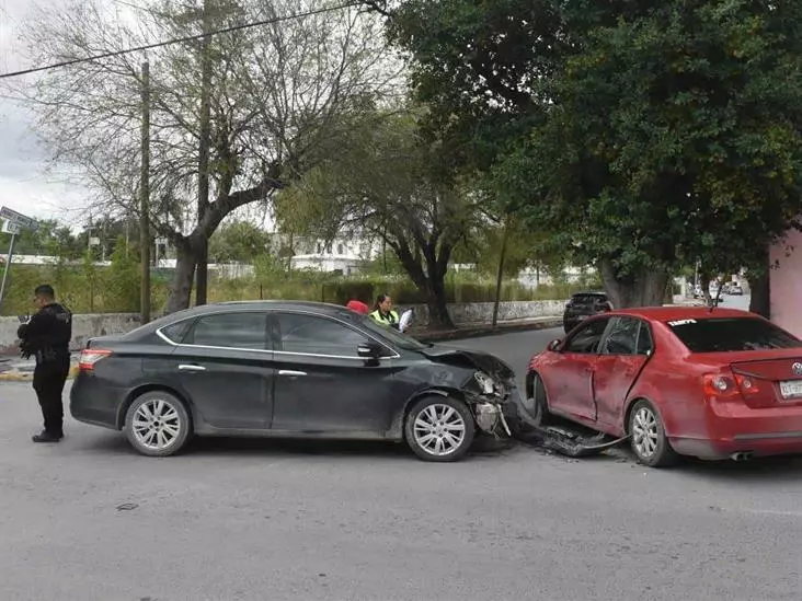 Automovilista distraída causa choque en Reynosa, Tamaulipas