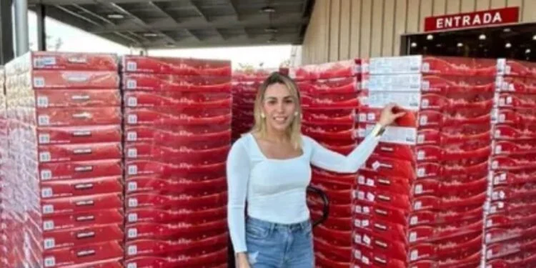 Influencer Ximena Figueroa compra mil roscas en Costco y genera polémica