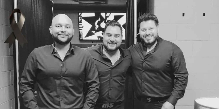 Muere querido integrante de la Banda MS durante partido de béisbol en Mazatlán, Sinaloa