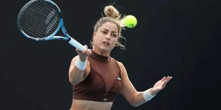 Renata Zarazúa se despide del Abierto de Australia 2026 tras caer ante Marie Bouzkova