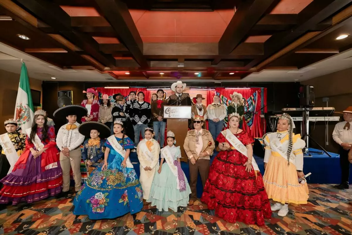 El alcalde Beto Granados encabeza el Desfile de Fiestas Mexicanas 2026 en Matamoros