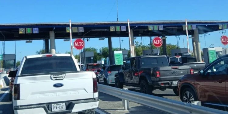 Aumento del tráfico en puentes internacionales de Matamoros, Tamaulipas