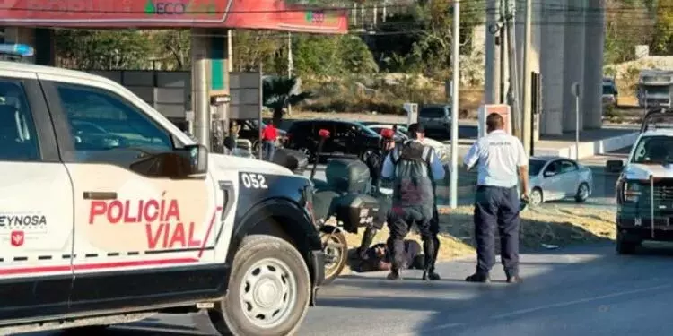 Sujeto ebrio golpea a agente de tránsito en Reynosa, Tamaulipas