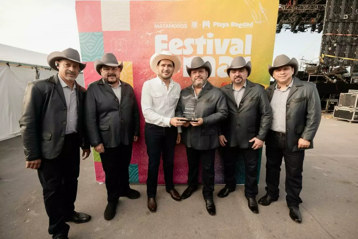 El alcalde Beto Granados destaca presentación de Grupo Pesado en el Festival del Mar en Matamoros