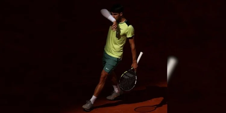 Carlos Alcaraz renuncia al Masters de Madrid por una lesión física
