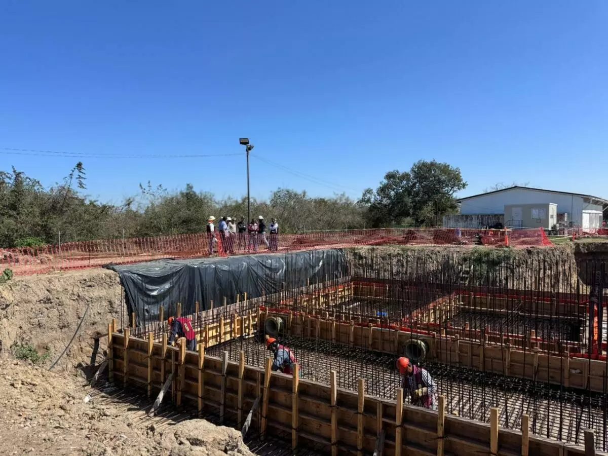 Recorre titular de la SOP obras en el sur del estado