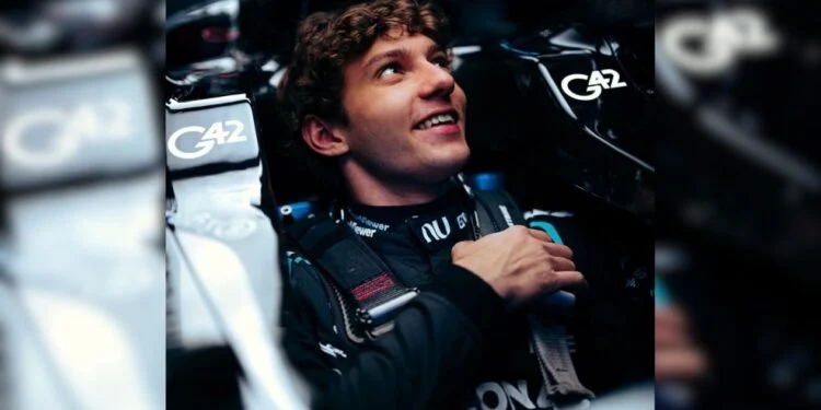 Antonelli conserva la calma tras conquistar la cima de la Fórmula 1