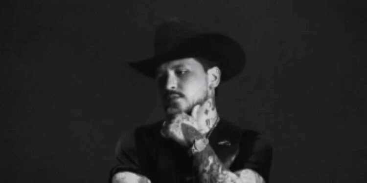 Christian Nodal divide opiniones con Intro Pa’l Cora