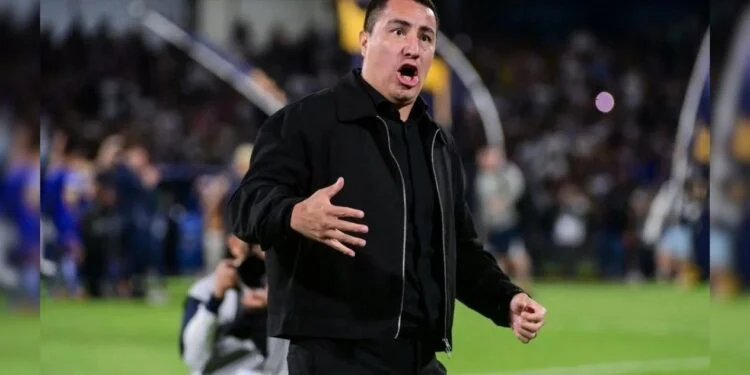 Efraín Juárez acusa presión arbitral de Cruz Azul tras empate