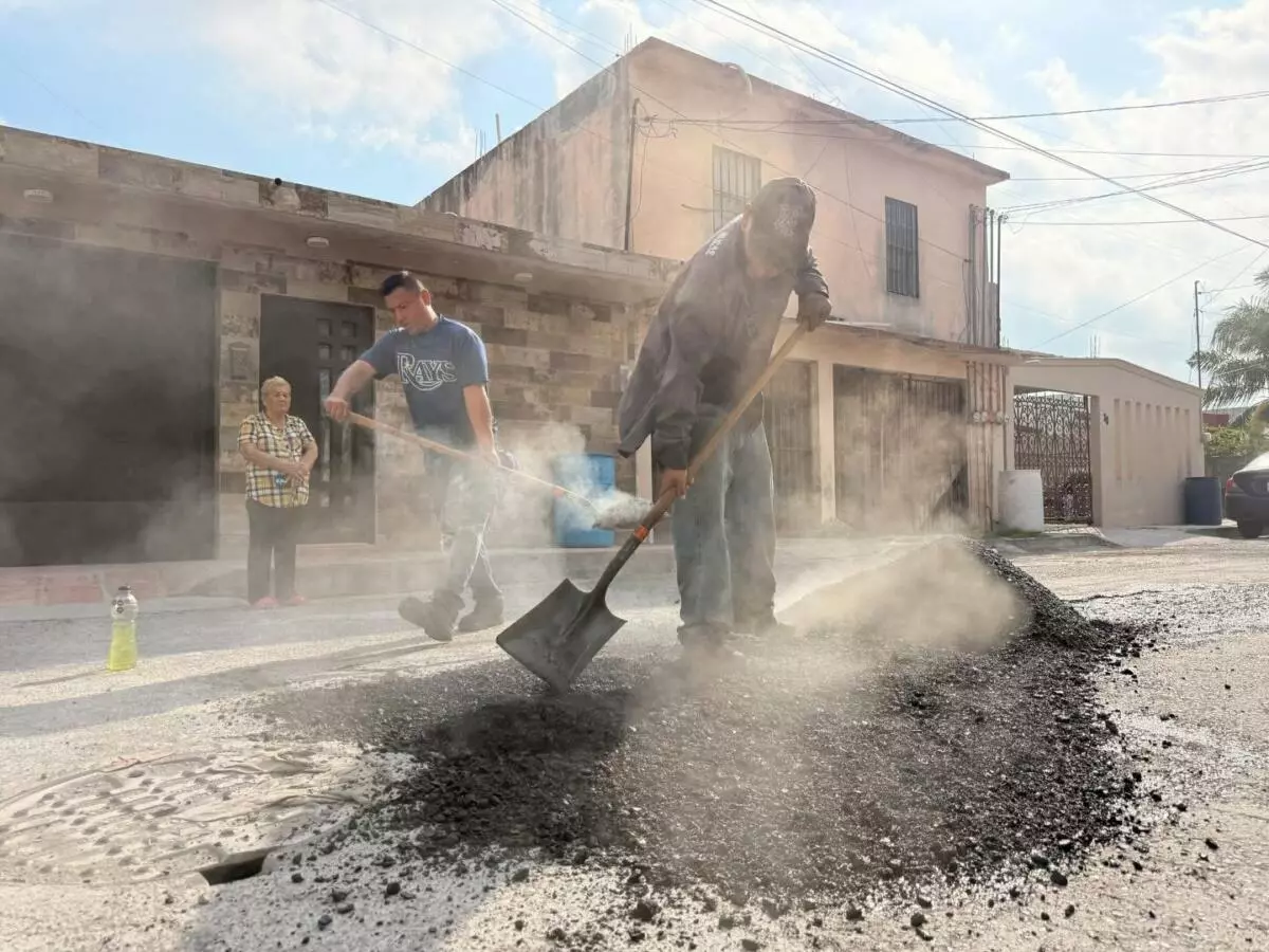 El Gobierno Municipal de Matamoros mantiene acciones permanentes de bacheo