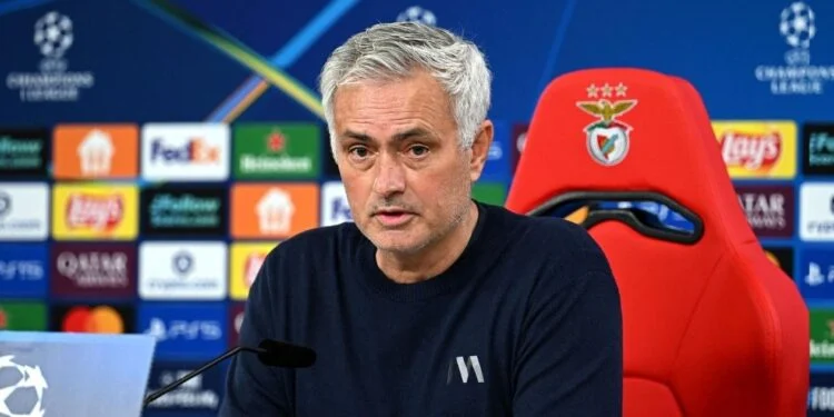 Mourinho rompe el silencio sobre el Real Madrid desde la concentración lusa