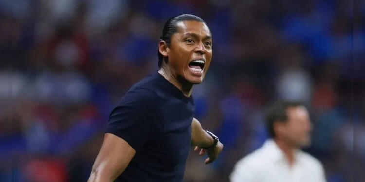 Joel Huiqui llama a cuidar la final entre Cruz Azul y Pumas
