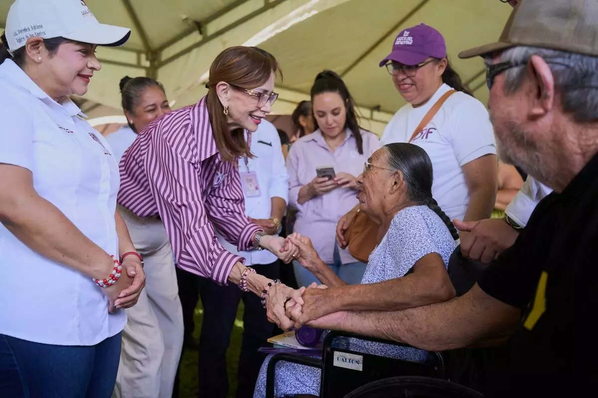 Familias de San Fernando reciben servicios integrales de salud del DIF Tamaulipas