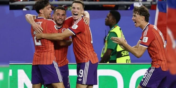 Escocia rompe sequía mundialista ante Haití y Clarke celebra el triunfo