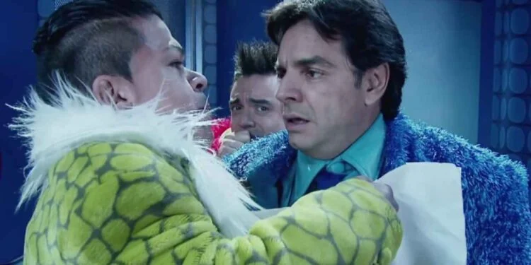 Eugenio Derbez lanza emotivo mensaje tras la muerte de Abraham Pérez, conocido como el “Lic. Cortillo” en La Familia P. Luche