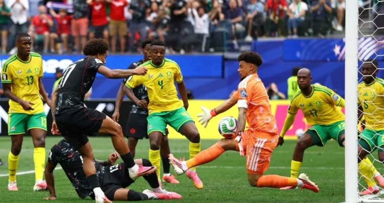 Mundial 2026: Canadá avanza a Octavos de Final con agónico triunfo ante Sudáfrica