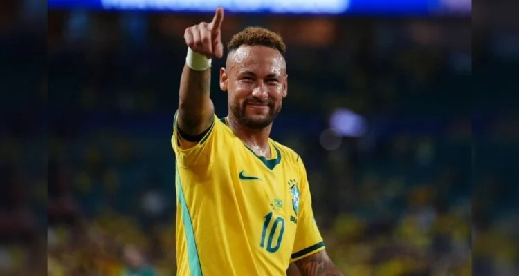 Neymar rompe en llanto en regreso con Brasil en Miami