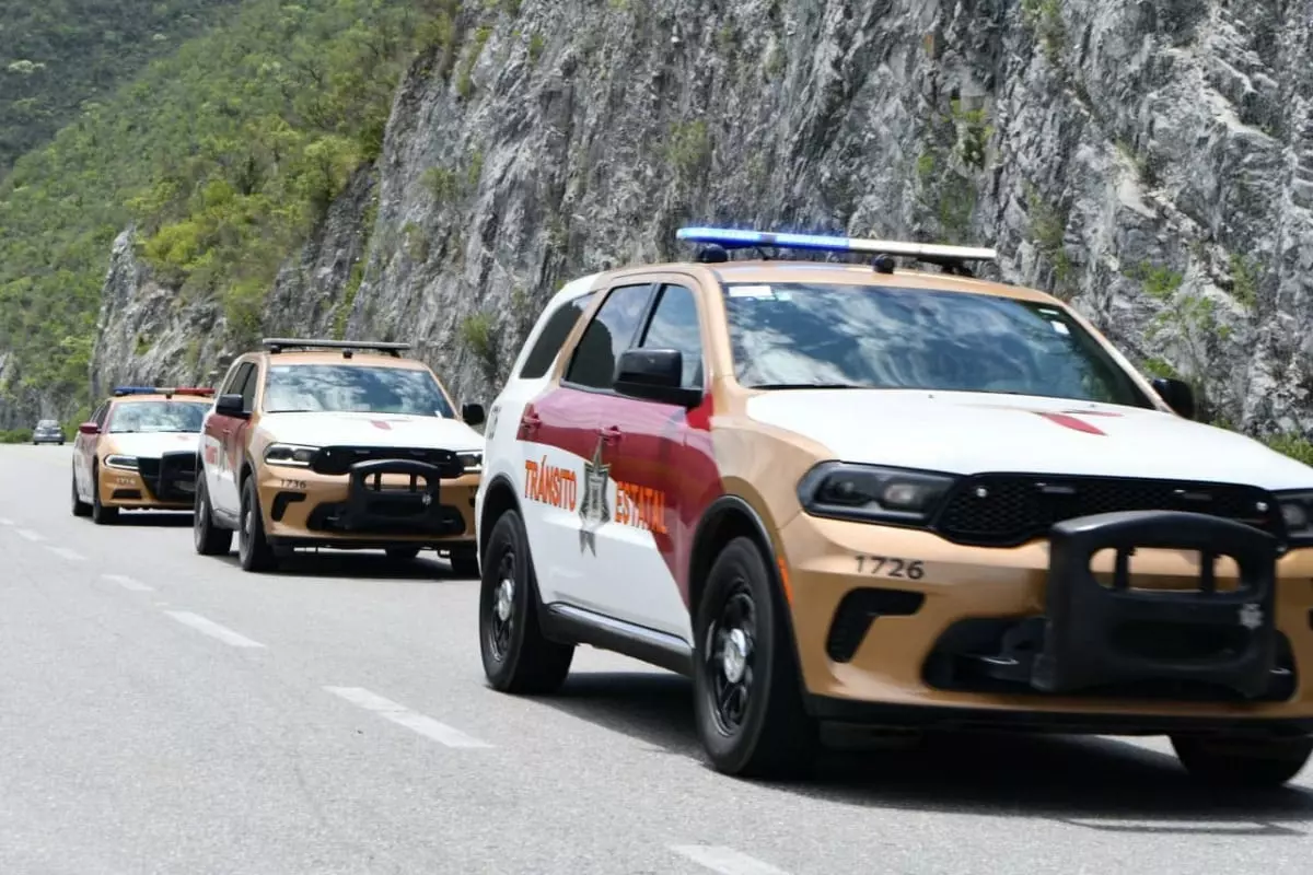 Impulsa Tránsito Estatal cultura vial con operativo de vigilancia y educación