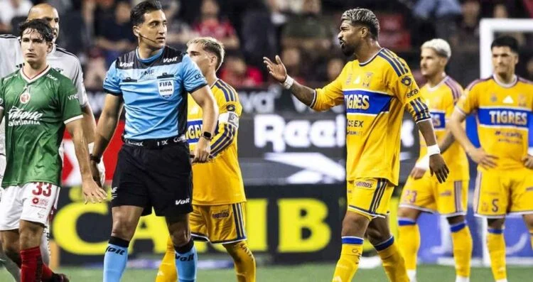 Tigres estrena la “Ley Prestianni” en la Liga MX tras la expulsión de Rodrigo Aguirre