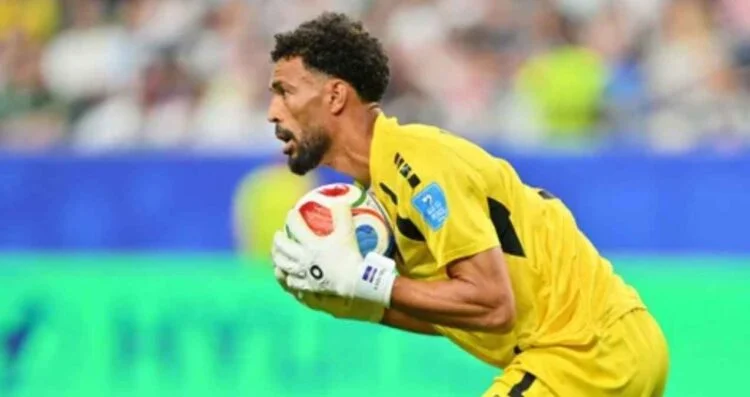 Vozinha se convierte en nuevo jugador de Colo-Colo tras brillar en el Mundial 2026