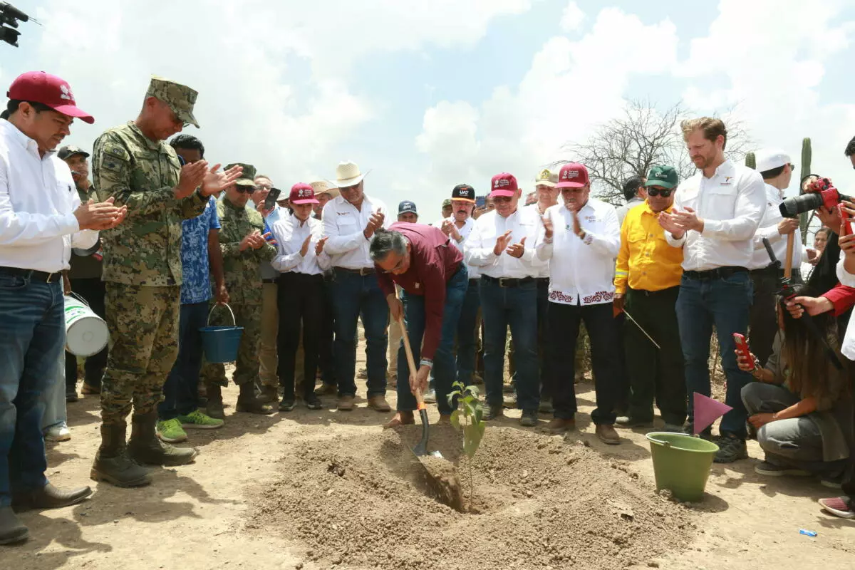 Tamaulipas se suma a Jornada Nacional de Reforestación; plantarán 15 mil árboles: Gobernador Américo Villarreal Anaya