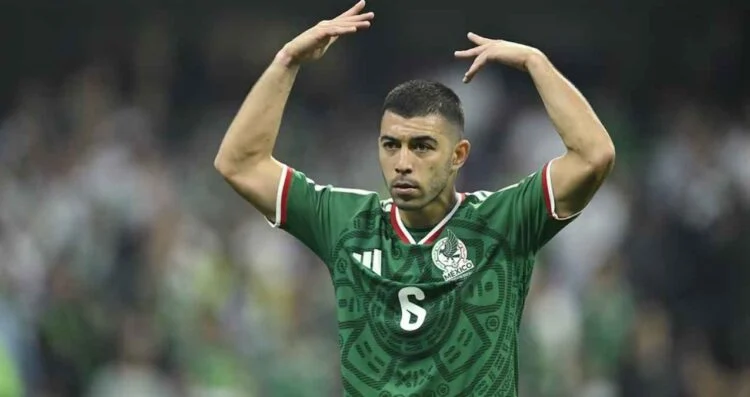 Al Jazira va con todo por Erik Lira: presenta oferta formal y contrato millonario a Cruz Azul