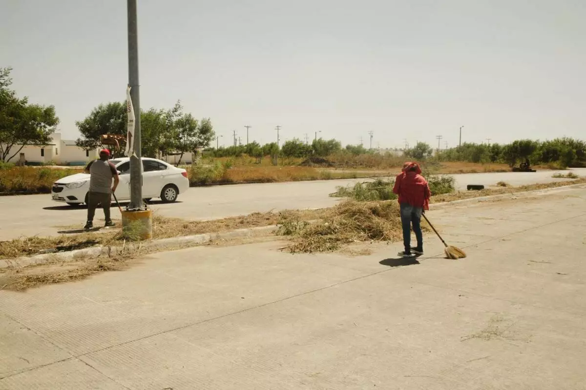 Gobierno Municipal de Matamoros mantiene labores diarias de limpieza y mantenimiento