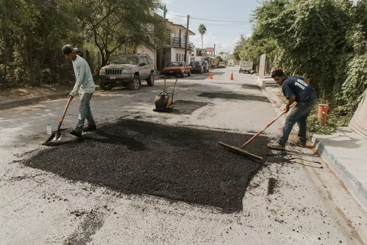 El alcalde Beto Granados mantiene trabajos de bacheo en diferentes puntos de Matamoros