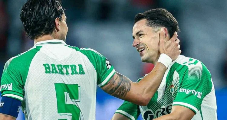 Álvaro Fidalgo suma sus primeros minutos en Champions League ante el Lille