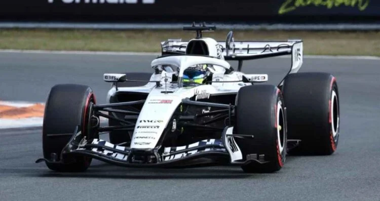 Cadillac prepara nuevas actualizaciones para “Checo” Pérez rumbo al Gran Premio de Bakú