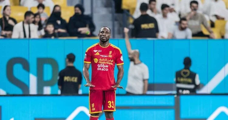 Julián Quiñones marca su segundo gol de la temporada con Al-Qadisiya