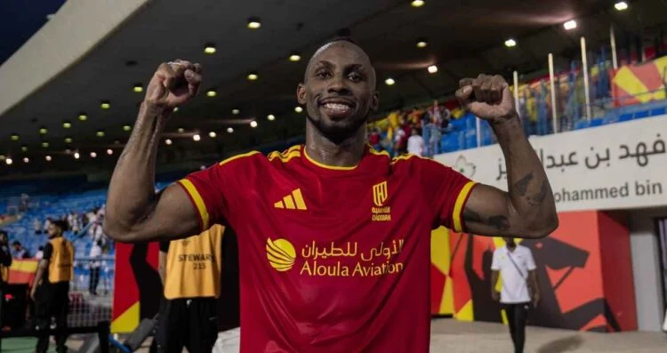 Julián Quiñones anota y guía la victoria del Al Qadisiya en la Champions de Asia
