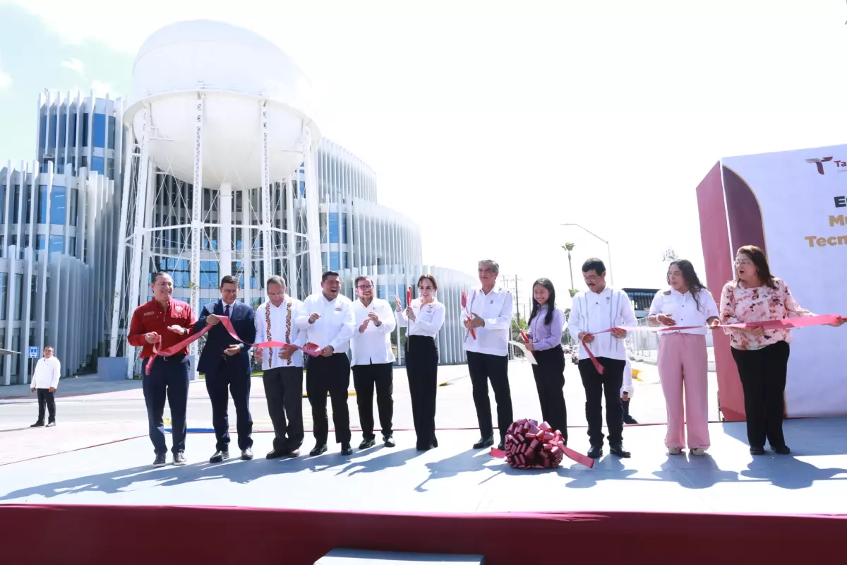 Gobernador Américo Villarreal Anaya destaca avances de los gobiernos humanistas en Nuevo Laredo