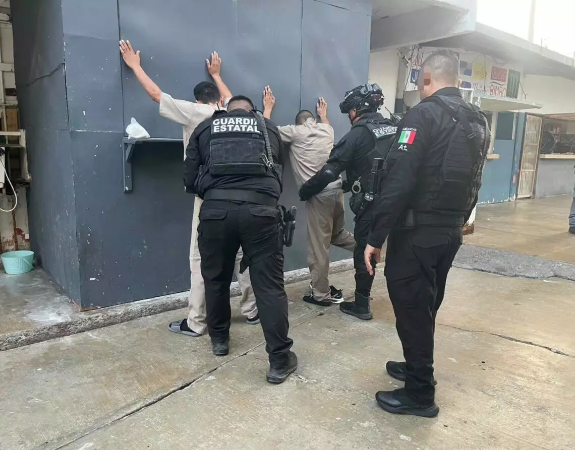Catean y decomisan objetos en el penal de Reynosa