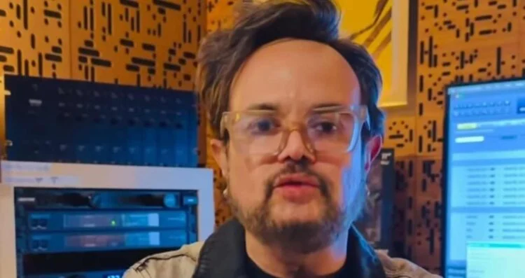 Aleks Syntek habla de la crisis que vivió durante su concierto