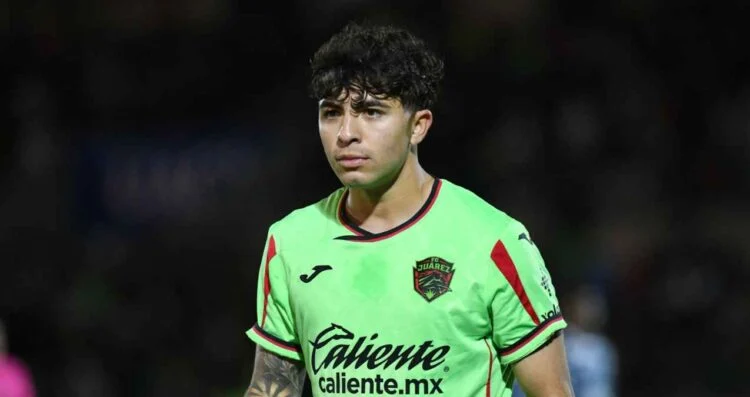Denzell García confiesa que hubo ilusiones ante rumores de fichaje