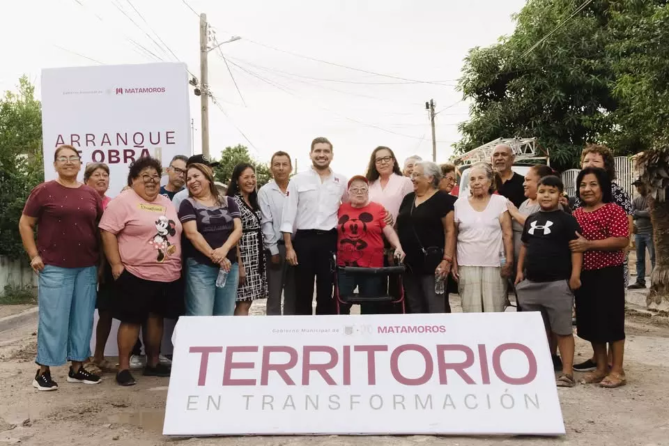 El alcalde Beto Granados inicia pavimentación de la calle Carpinteros en la colonia La Obrera