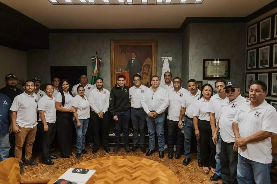 El alcalde Beto Granados se reúne con nuevo comité sindical para atender necesidades de trabajadores