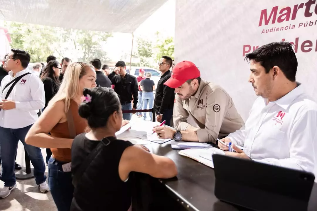 El alcalde Beto Granados lleva el programa Martes en tu Colonia Renovado a Las Culturas